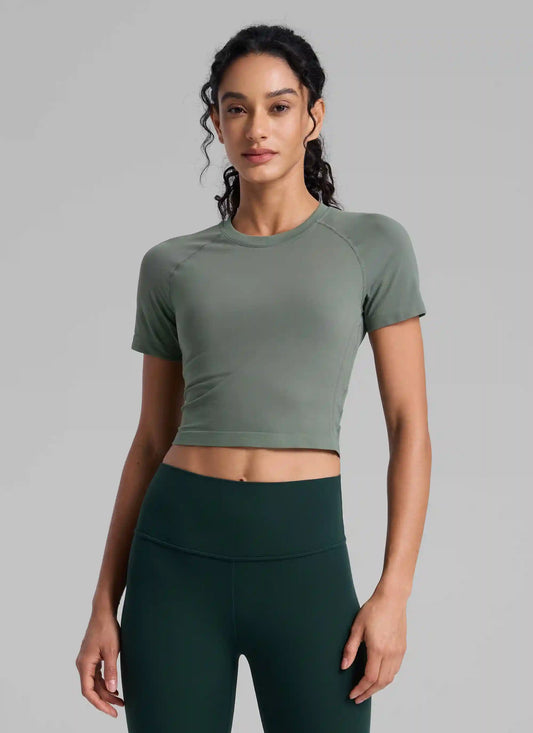 Seamless Crew Neck Cropped Short Sleeve